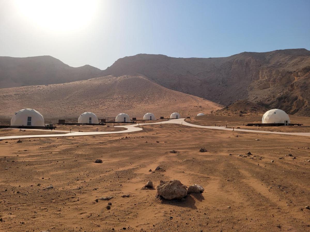 Отель Moon Retreat By Sharjah Collection Экстерьер фото